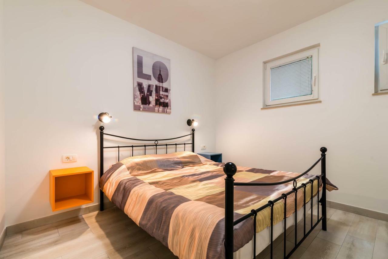 Apartman Paola Διαμέρισμα Πούλα Εξωτερικό φωτογραφία