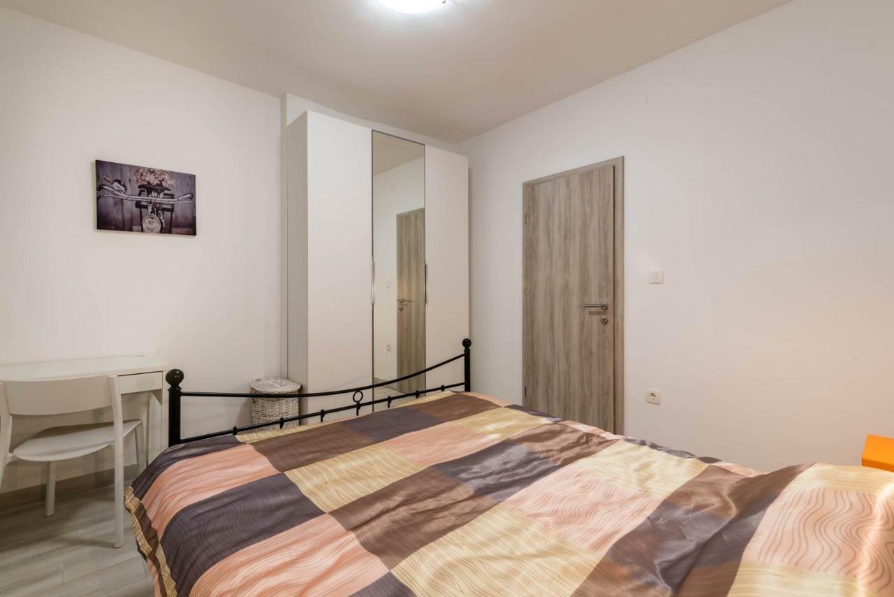 Apartman Paola Διαμέρισμα Πούλα Εξωτερικό φωτογραφία